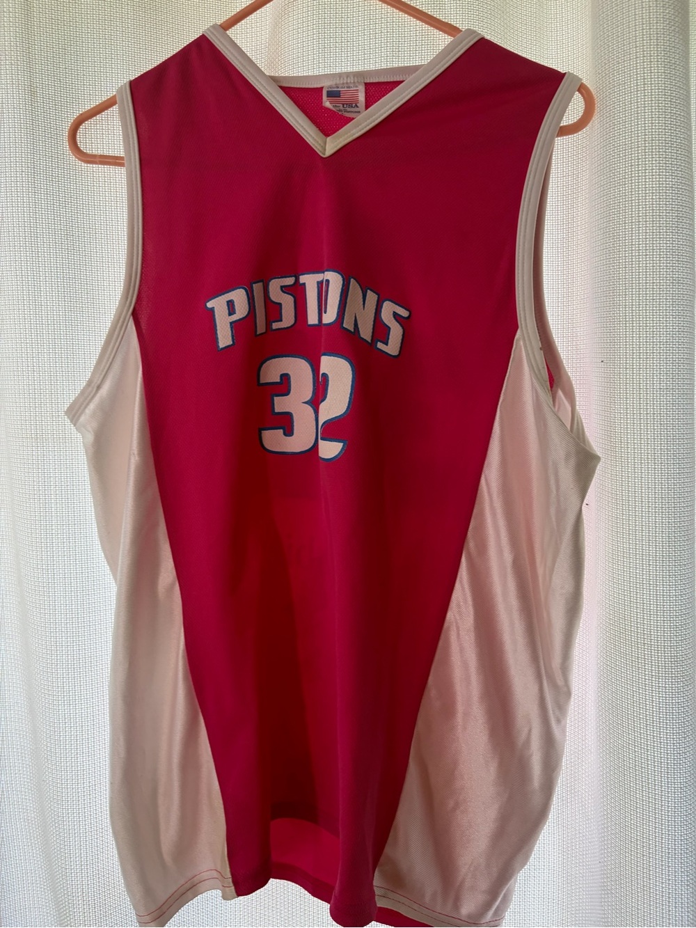 Vintage Detroit Pistons #32 Basketball Jersey - Pink & White